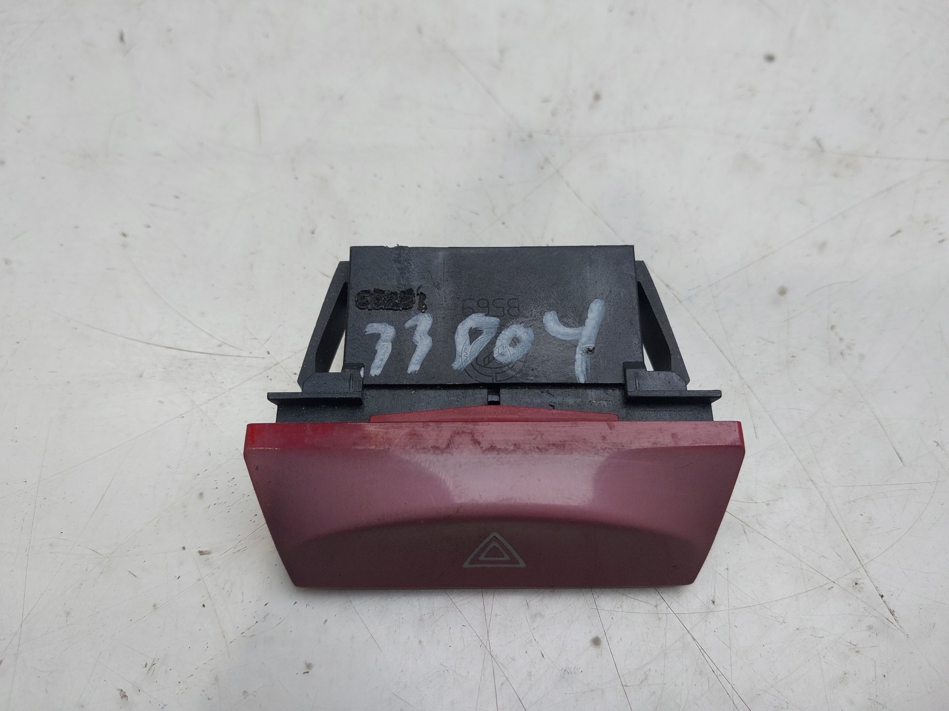 FIAT Stilo 1 generation (2001-2010) Hazard button B569 24150505