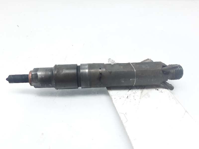 SEAT Leon 1 generation (1999-2005) Fuel Injector 028130202P 18465318