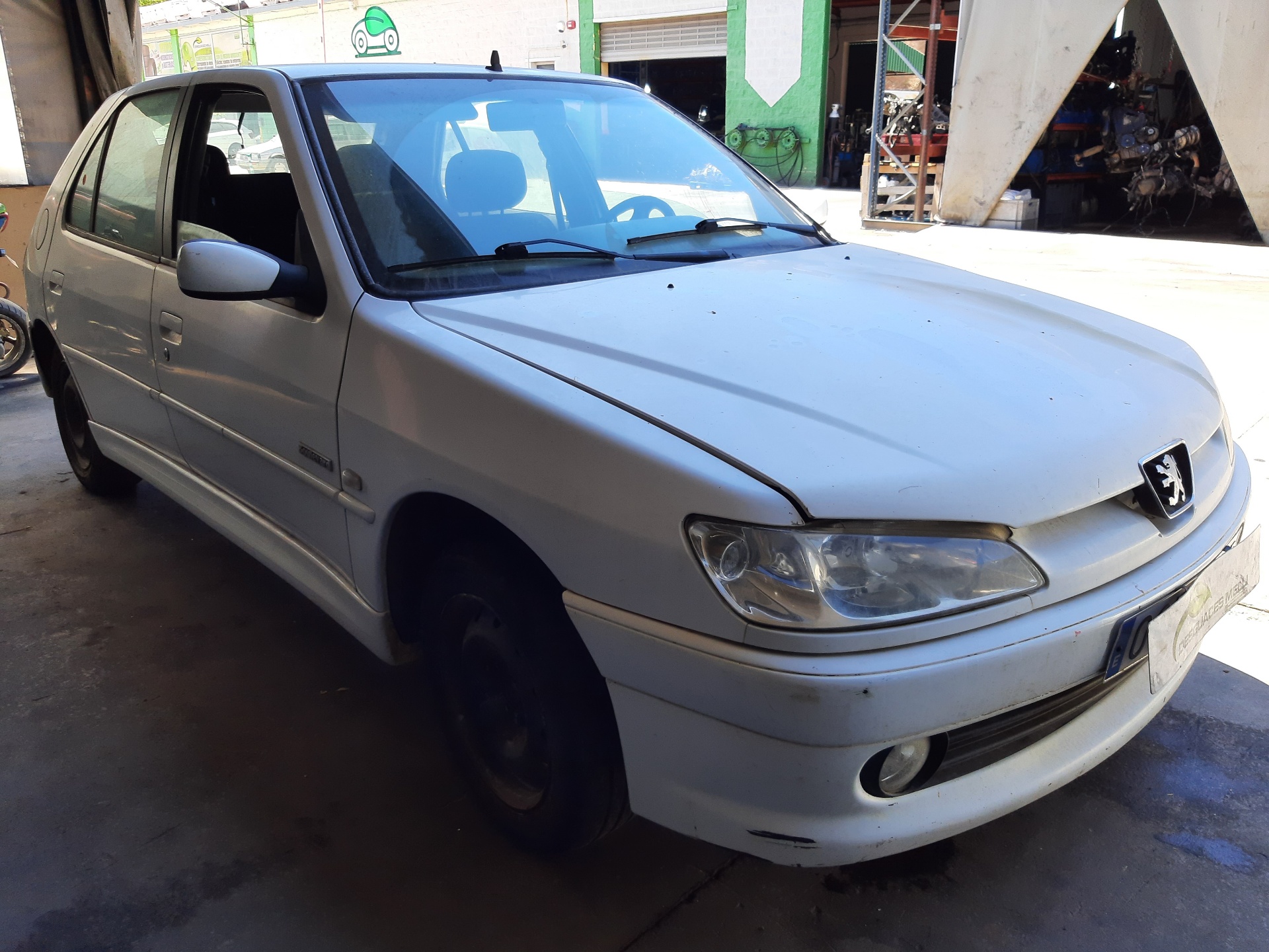 PEUGEOT 306 1 generation (1993-2002) Galinis kairys žibintas 6350H7 22445990