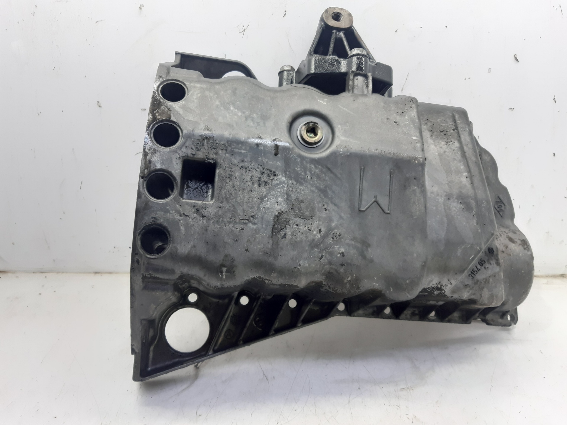 OPEL Vivaro A (2002-2006) Crankcase 8200185680 18748201