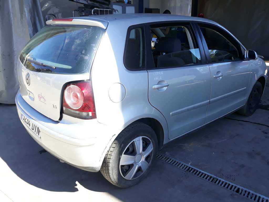 VOLKSWAGEN Polo 4 generation (2001-2009) Кнопка керування вікном задніх правих дверей 6Q0959856 20195570