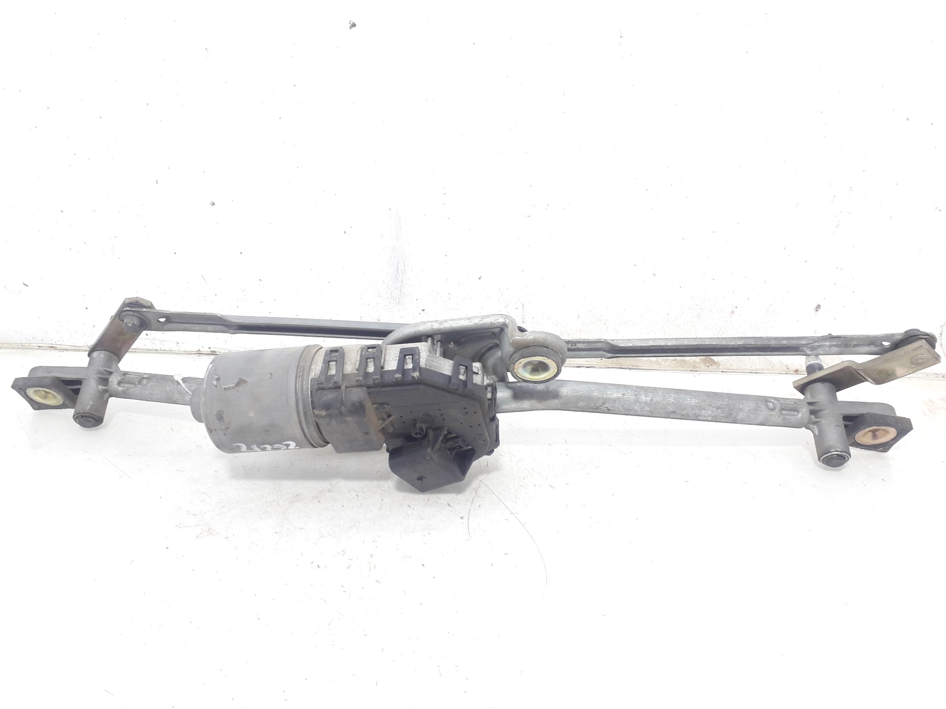 FORD Mondeo 3 generation (2000-2007) Front Windshield Wiper Mechanism 1229139 18767579