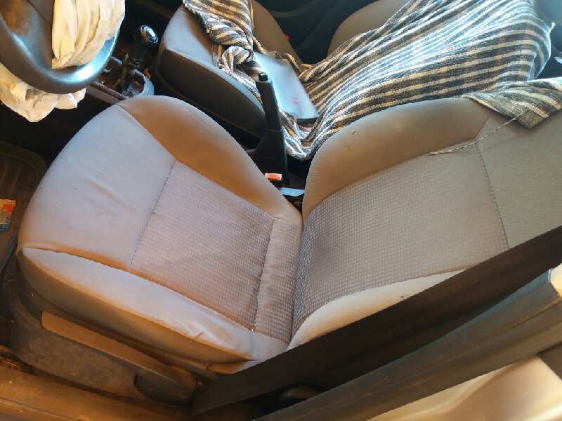 SEAT Cordoba 2 generation (1999-2009) Priekinių kairių durų stiklo pakelėjas 6L4837751CM 20175028