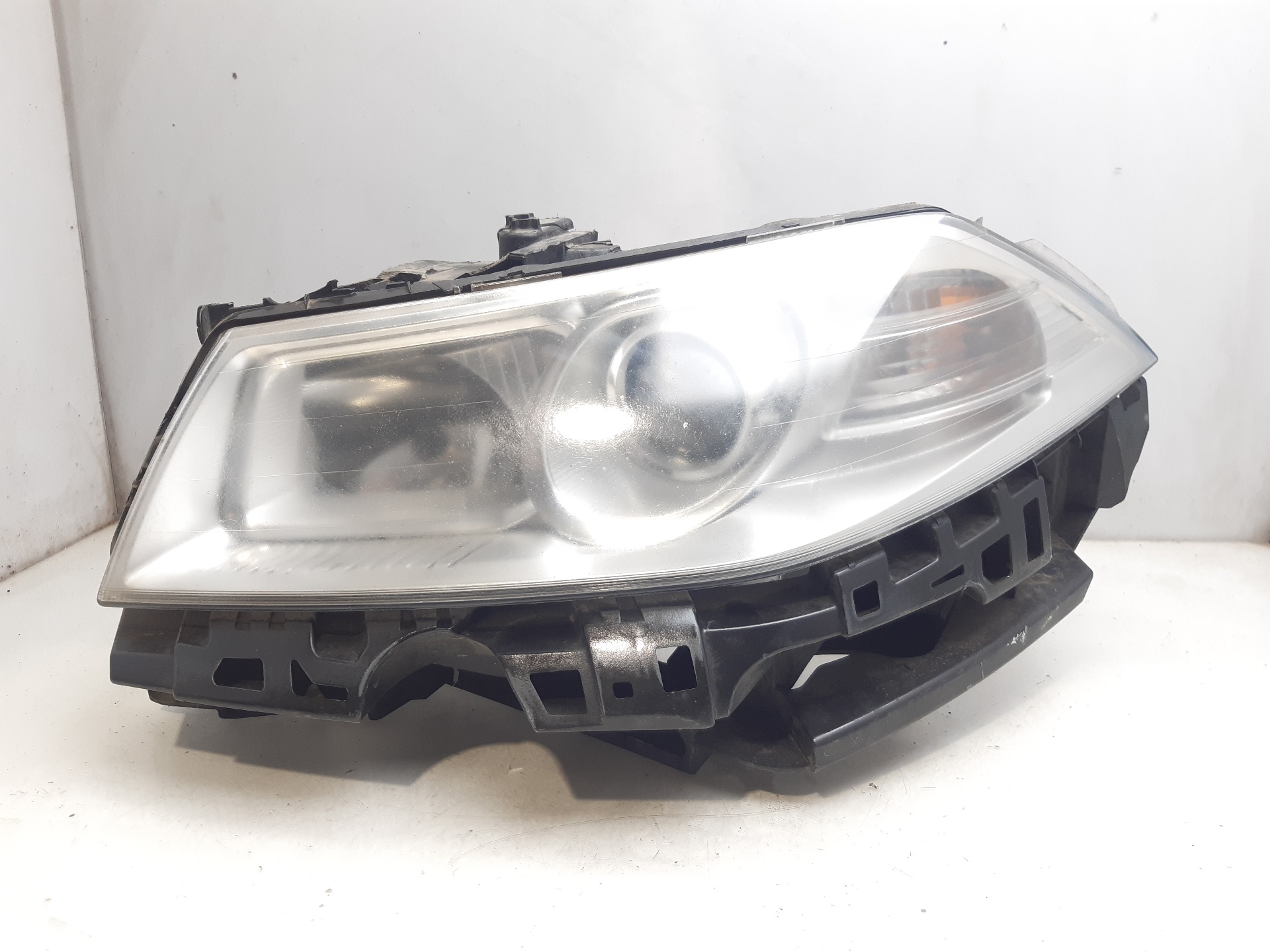 RENAULT Megane 3 generation (2008-2020) Фара передняя левая 8200412741A 23127454