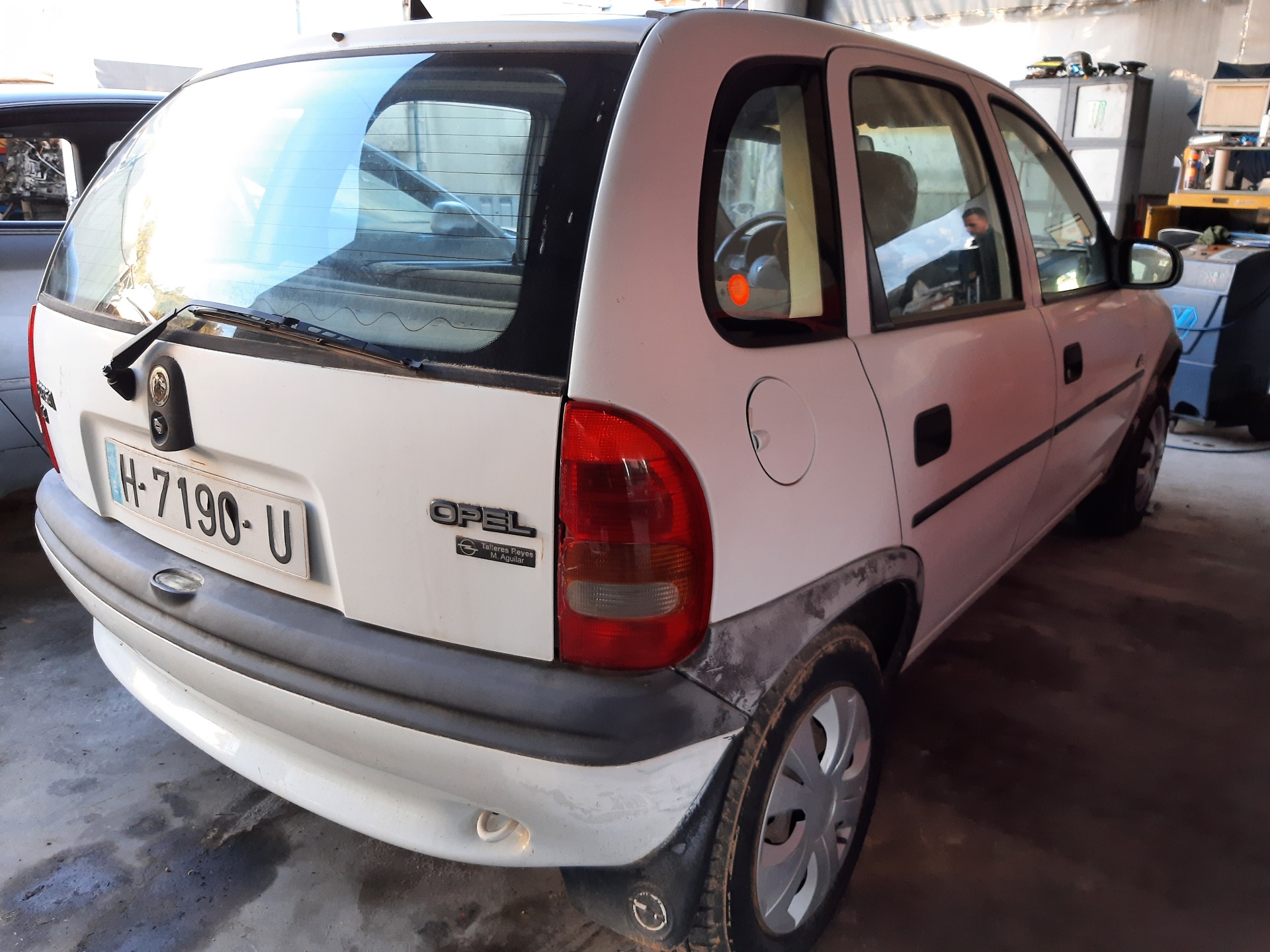 OPEL Corsa B (1993-2000) Mecanism ștergător de parbriz față 22107719 22322284