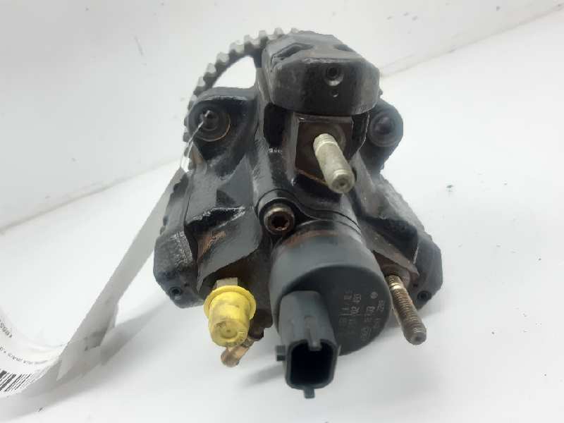 RENAULT Megane 1 generation (1995-2003) High Pressure Fuel Pump 7700111010 24899145