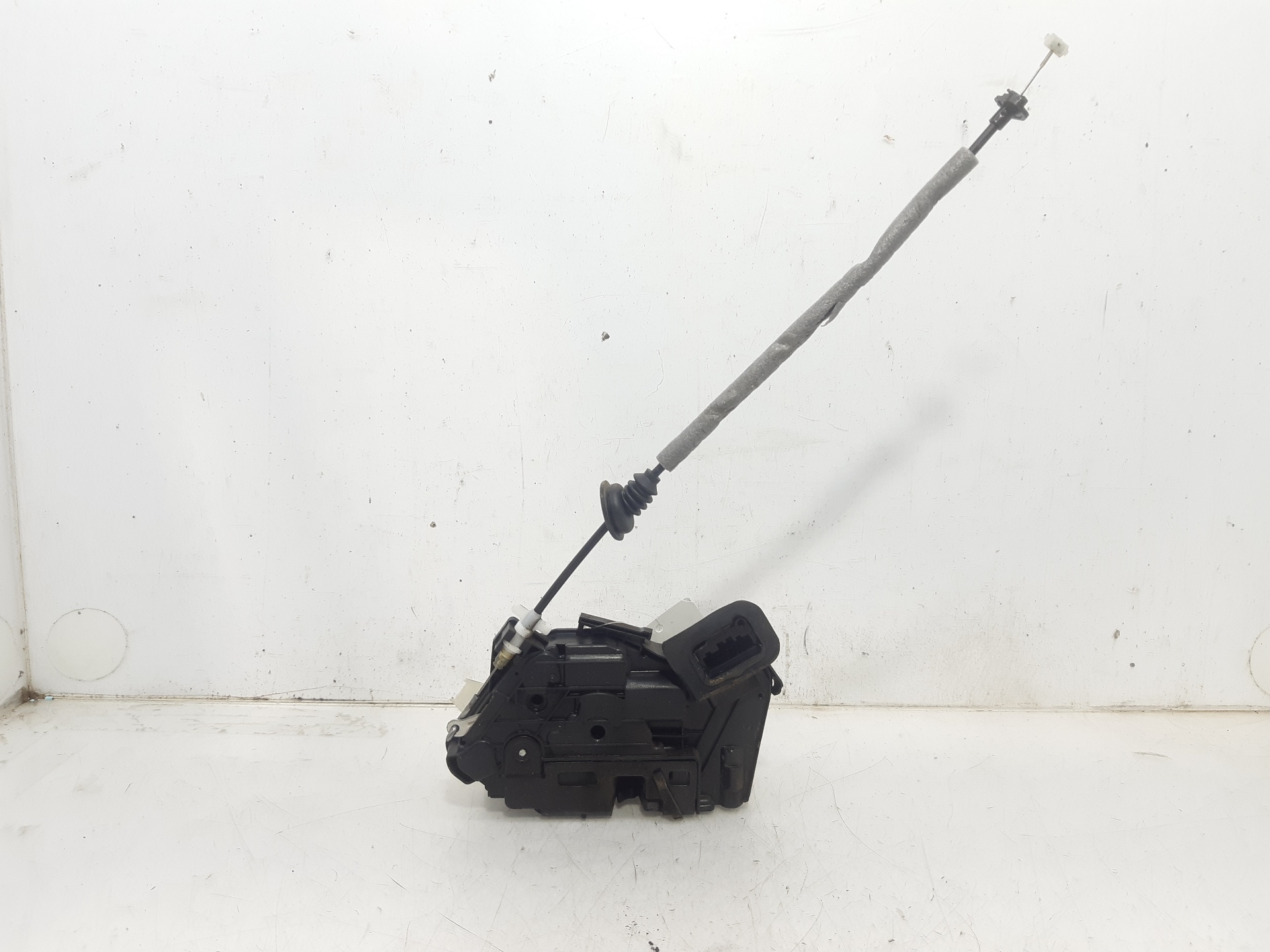 VOLKSWAGEN Polo 5 generation (2009-2017) Front Right Door Lock 5K1837016D 18715577