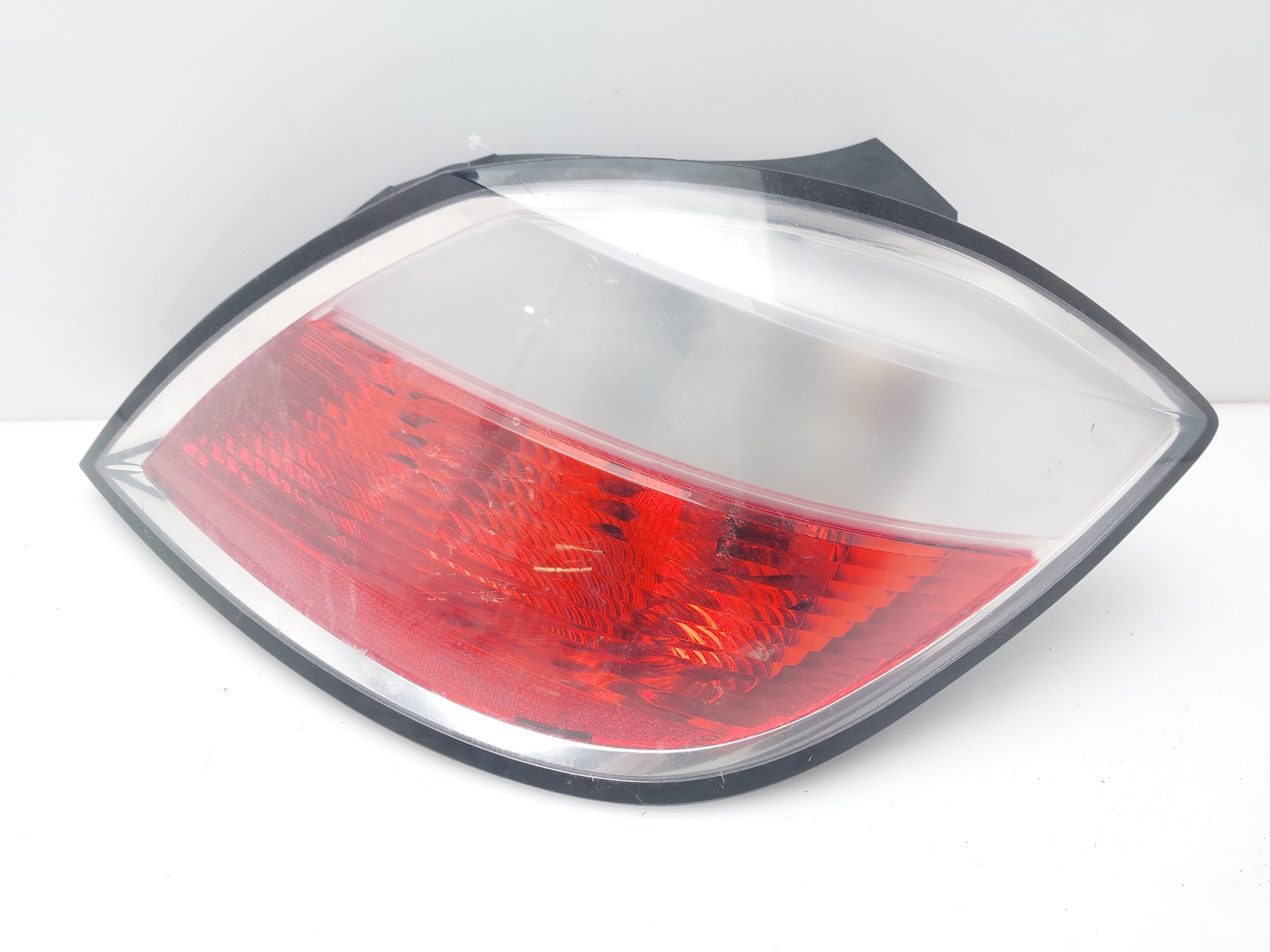 OPEL Astra J (2009-2020) Rear Right Taillight Lamp 13110934 23070788