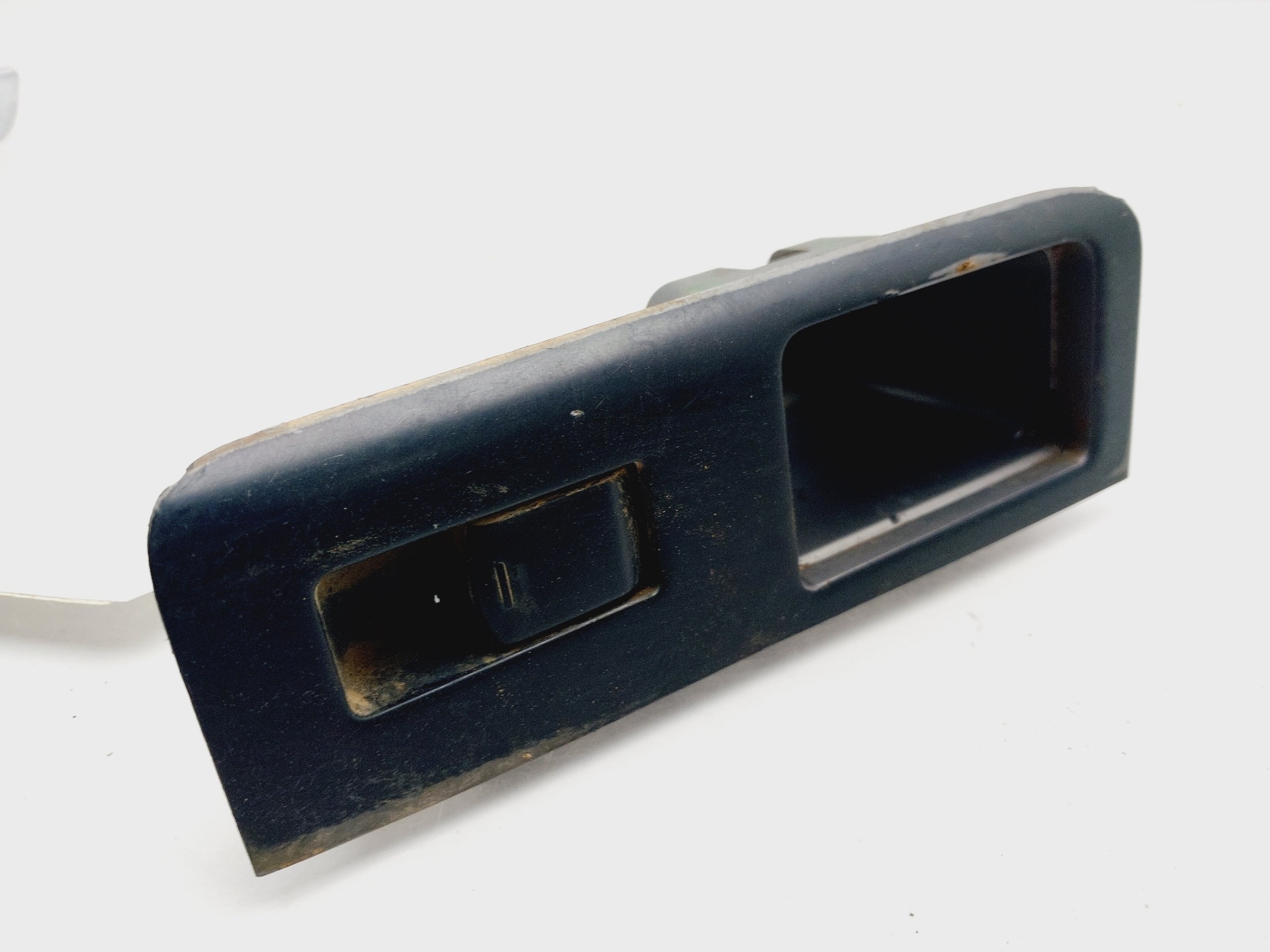 NISSAN NP300 1 generation (2008-2015) Кнопка стеклоподъемника задней правой двери 25411EA00A 25207404