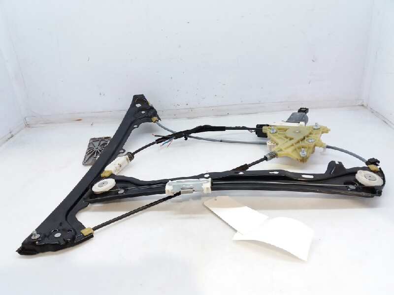 BMW 3 Series E90/E91/E92/E93 (2004-2013) Front Right Door Window Regulator 7193456 20174361