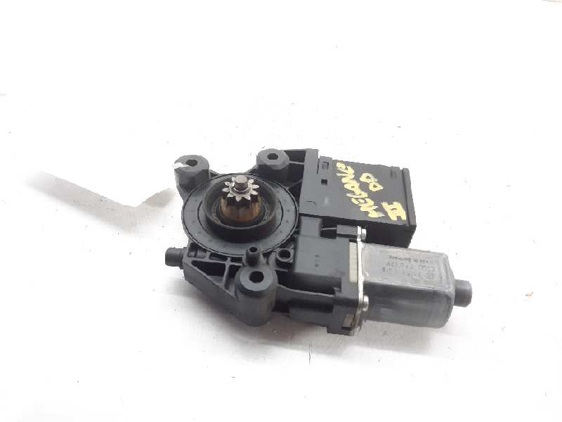 RENAULT Megane 3 generation (2008-2020) Motor de control geam ușă dreapta față 807301396R 18552351