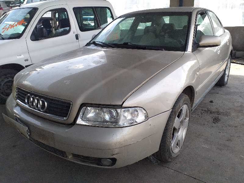 AUDI A4 B5/8D (1994-2001) Priekšējo labo durvju spogulis RS0225402 18426453