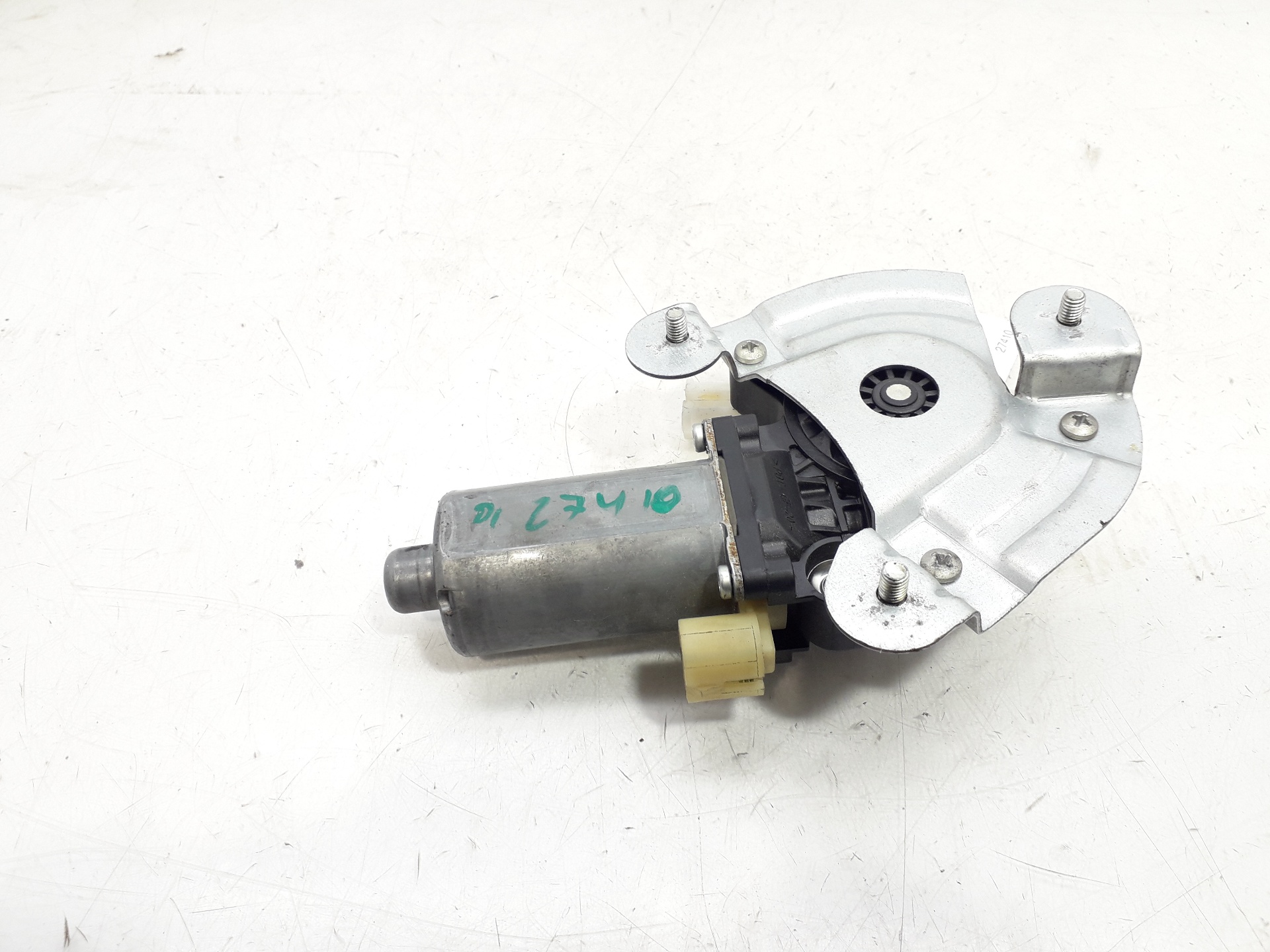 RENAULT Megane 1 generation (1995-2003) Front Left Door Window Regulator Motor 0130821720 24115405