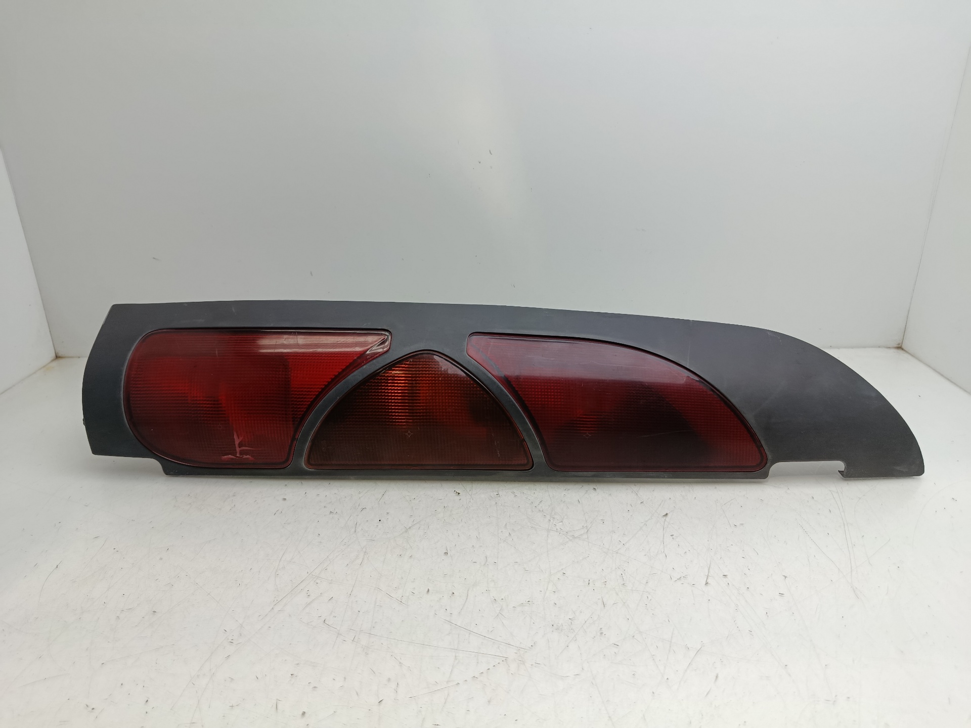 Pisca tras esquerdo F9Q 8200150623 de Renault Kangoo express (fc0/1_) 2001-2010 80 CV con 200016 km - pieza usada