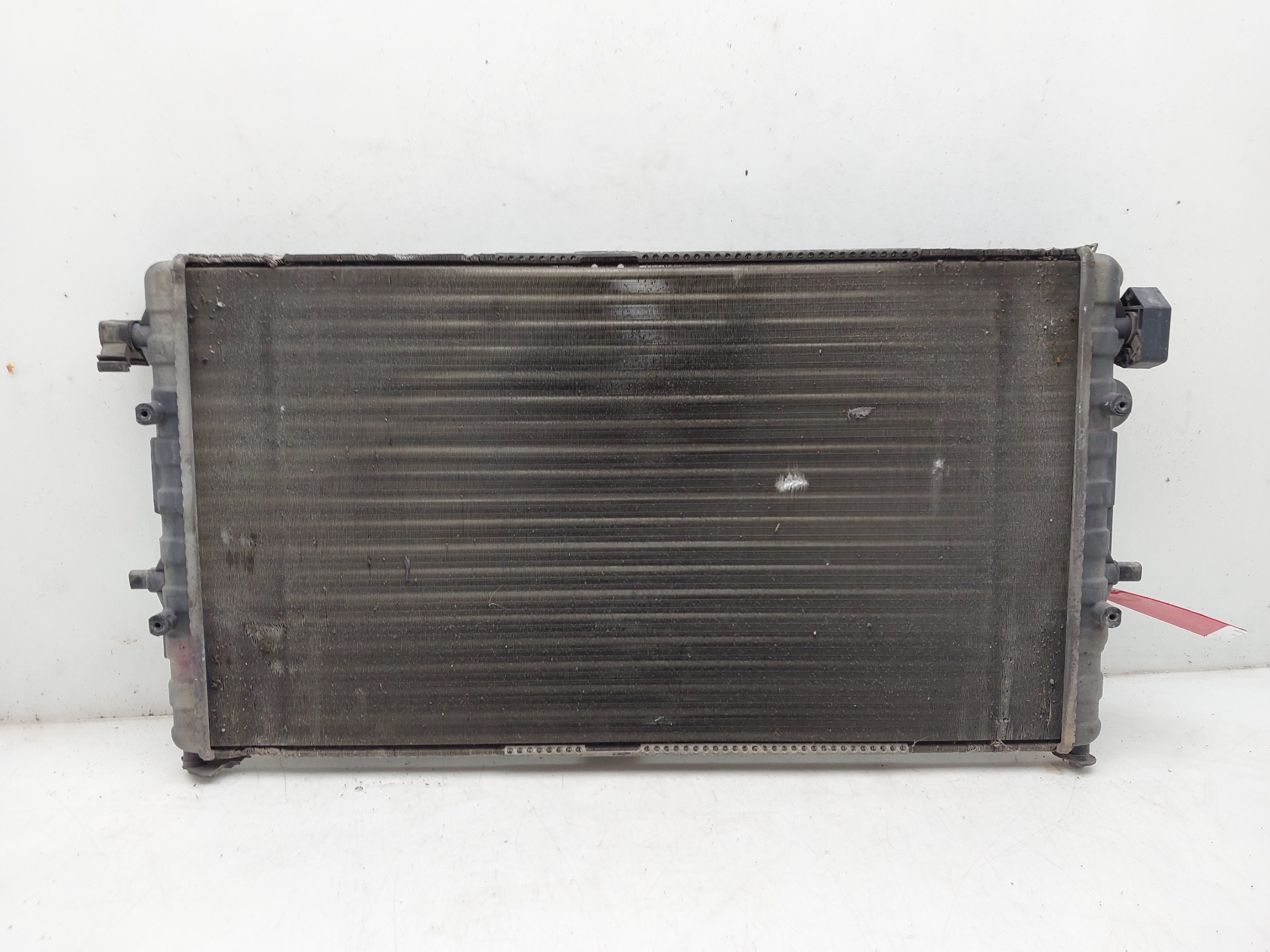 SEAT Cordoba 1 generation (1993-2003) Gaisa kondensācijas radiators 6K0121253AG 24757972