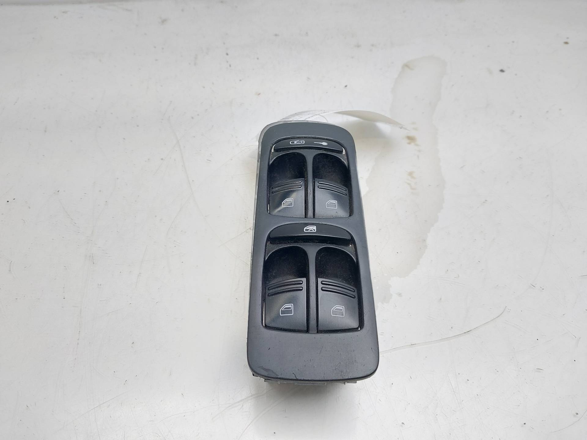 PORSCHE Cayenne 955 (2002-2010) Priekinių kairių durų langų pakėlimo mygtukai 7L5959857A 24142121