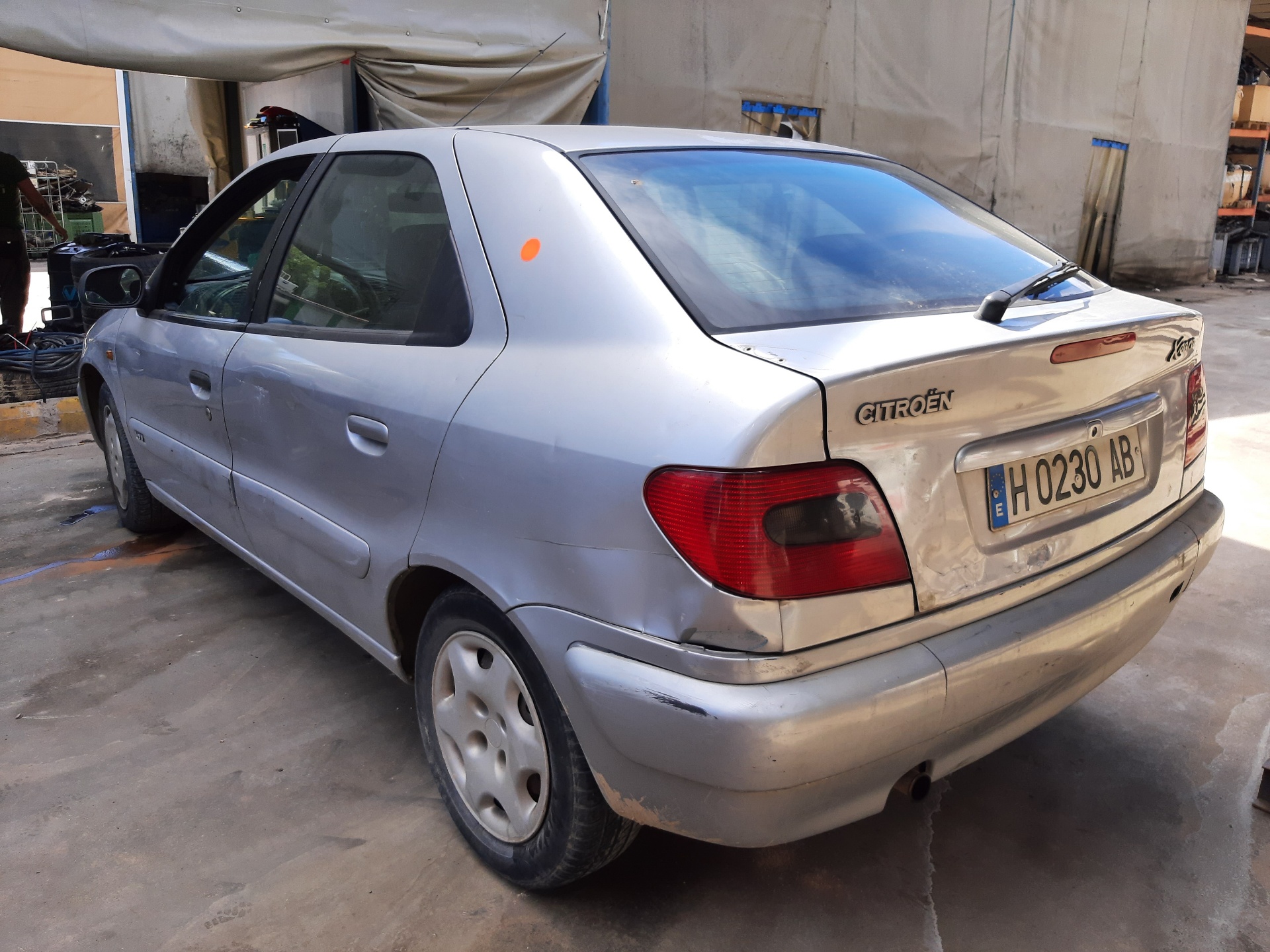 CITROËN Xsara 1 generation (1997-2004) Крыло переднее левое 7840H6 18800230