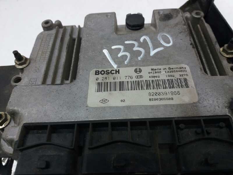 RENAULT Scenic 2 generation (2003-2010) Engine Control Unit ECU 8200391966 20174994