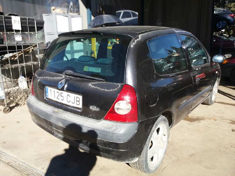 RENAULT Clio 2 generation (1998-2013) Левая противотуманка переднего бампера 8200002469 22070077