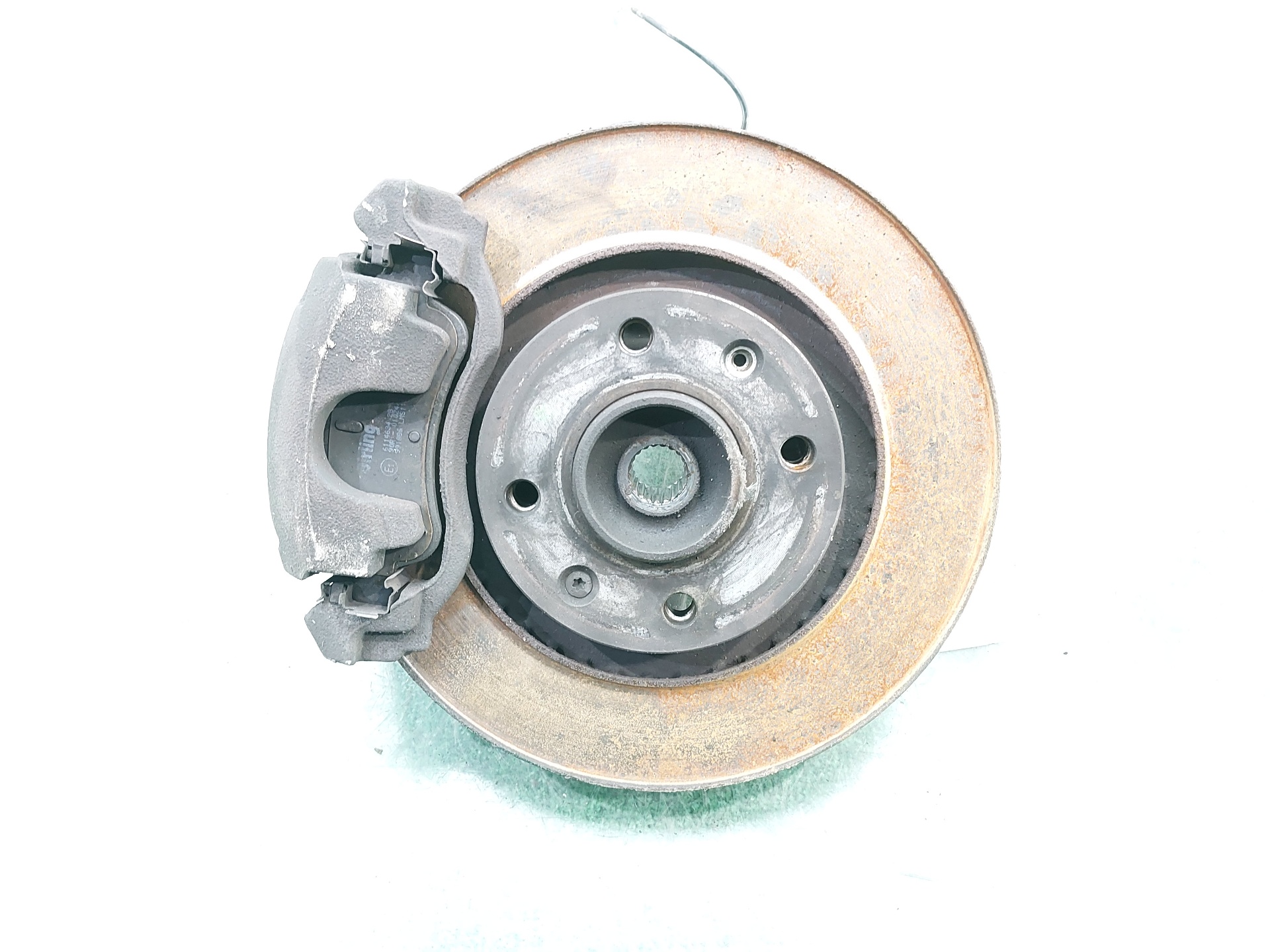 CITROËN C3 2 generation (2009-2016) Front Left Wheel Hub 1607557480 23616817