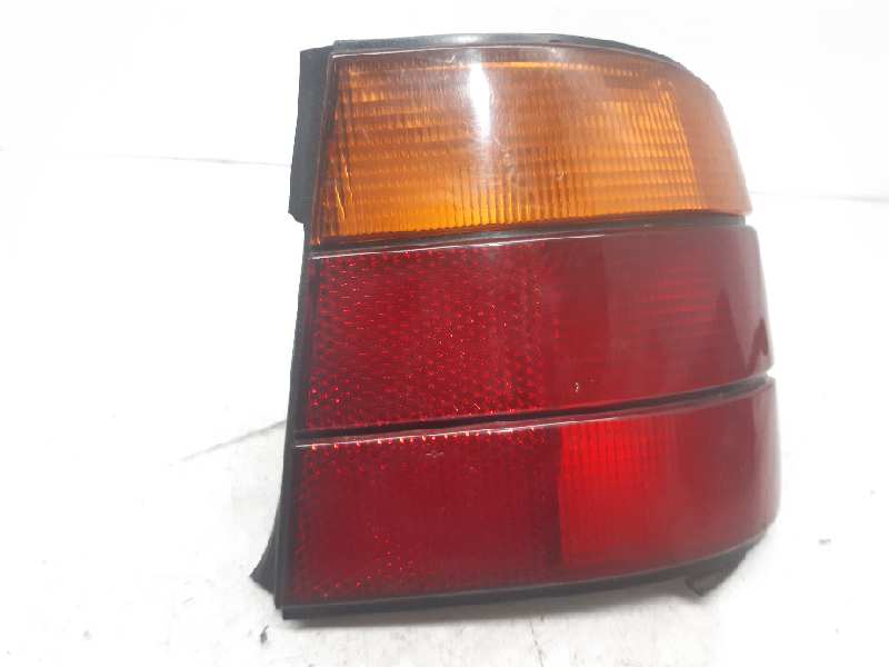 BMW 5 Series E34 (1988-1996) Feu arrière droit 63211384010 18441393
