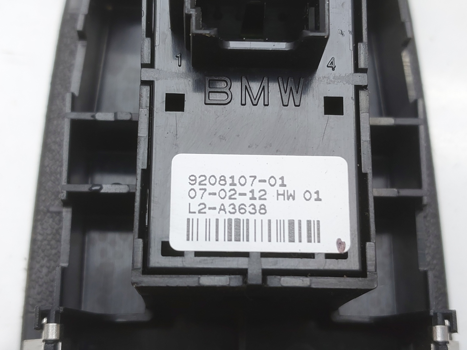 BMW 3 Series F30/F31 (2011-2020) Кнопка стеклоподъемника передней правой двери 920810701 24072385