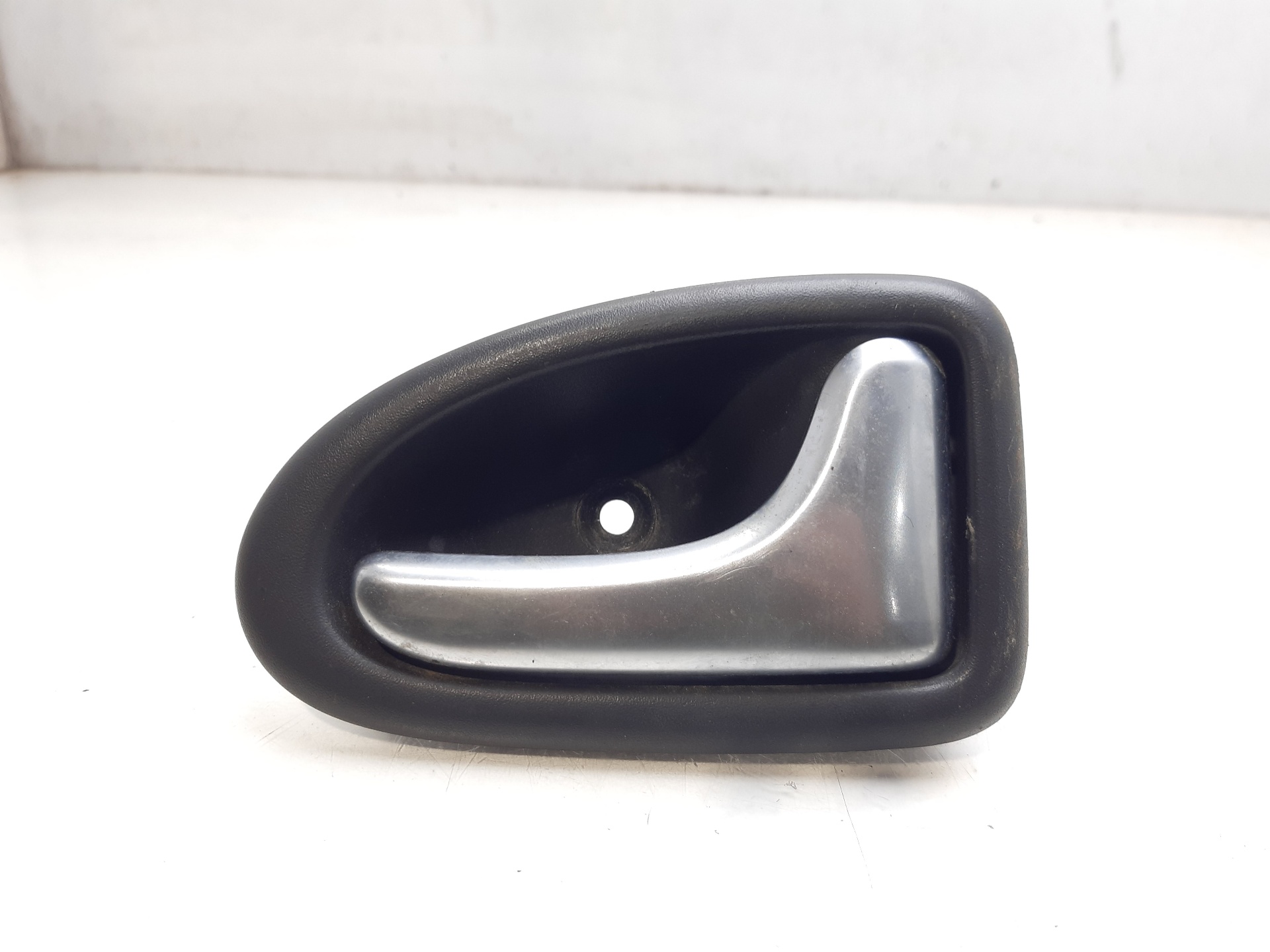 RENAULT Clio 3 generation (2005-2012) Right Rear Internal Opening Handle 8200028995 23240974