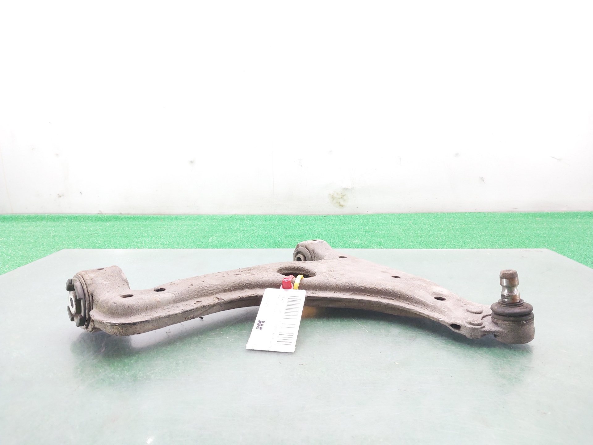 OPEL Corsa B (1993-2000) Braț de control inferior dreapta față 24454478 23013690