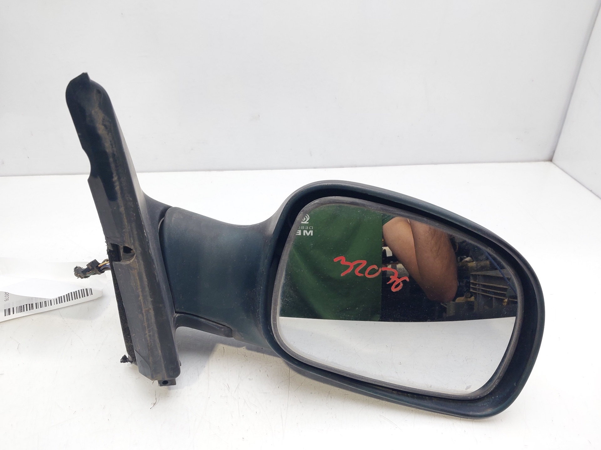 CHRYSLER Right Side Wing Mirror 04894420AE 22341210
