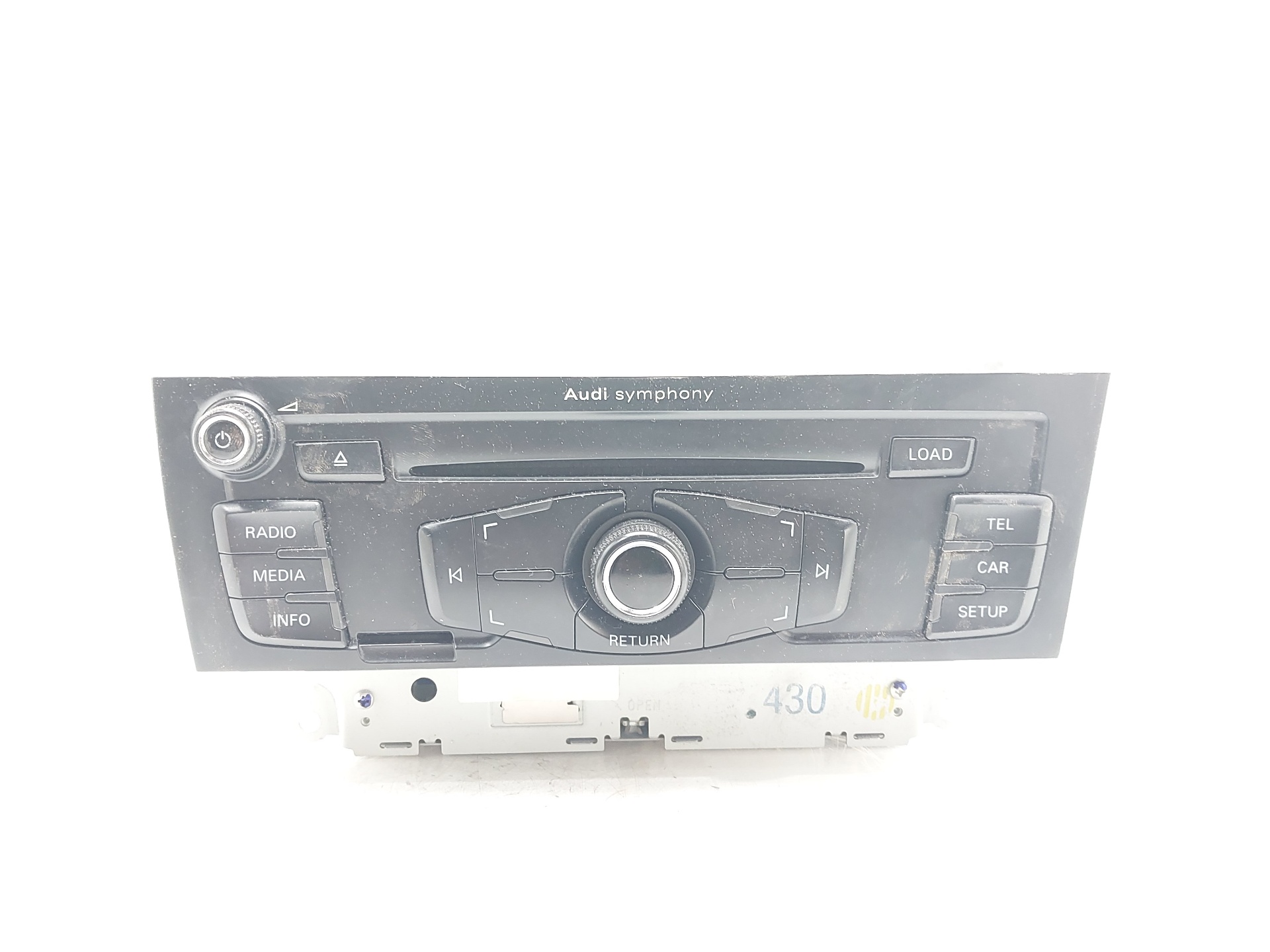 AUDI A4 B8/8K (2011-2016) Музикален плейър без GPS 8T2035195AA 24760395
