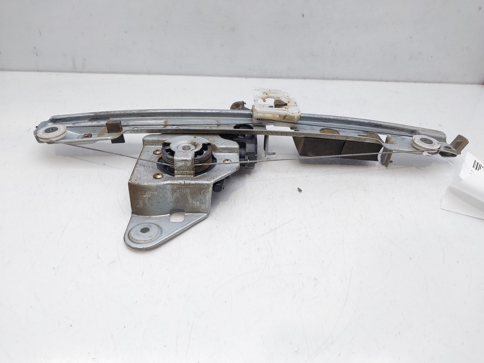 RENAULT Megane 2 generation (2002-2012) Rear left door window lifter 8201010924 22341422