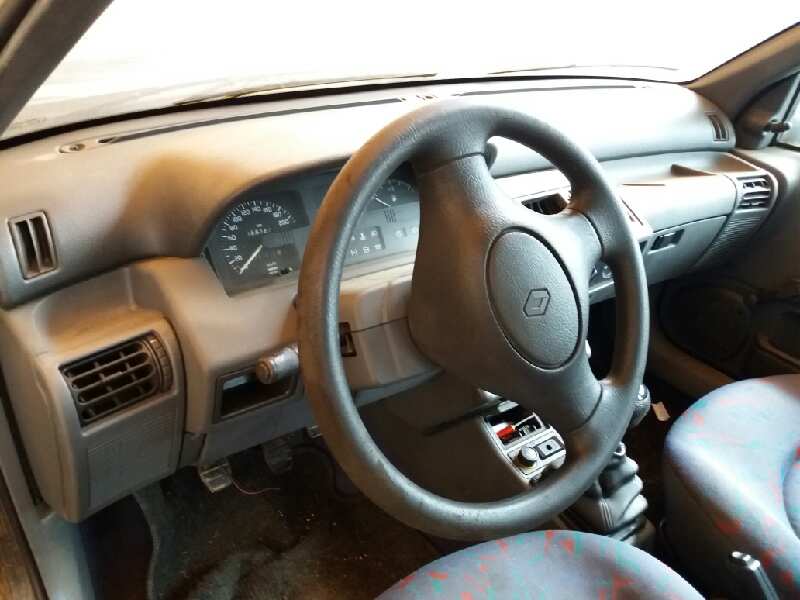 RENAULT Clio 1 generation (1990-1998) Priekinis dešinys sparno posūkio žibintas (posūkis) 11526630 23032034