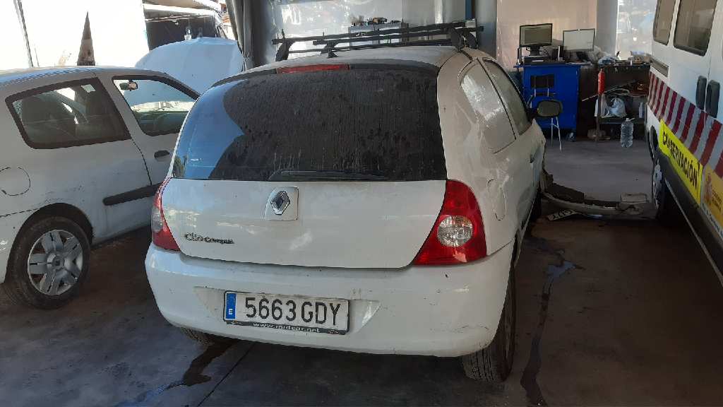 RENAULT Clio 2 generation (1998-2013) Защита от солнца правая 7700849118 20196905