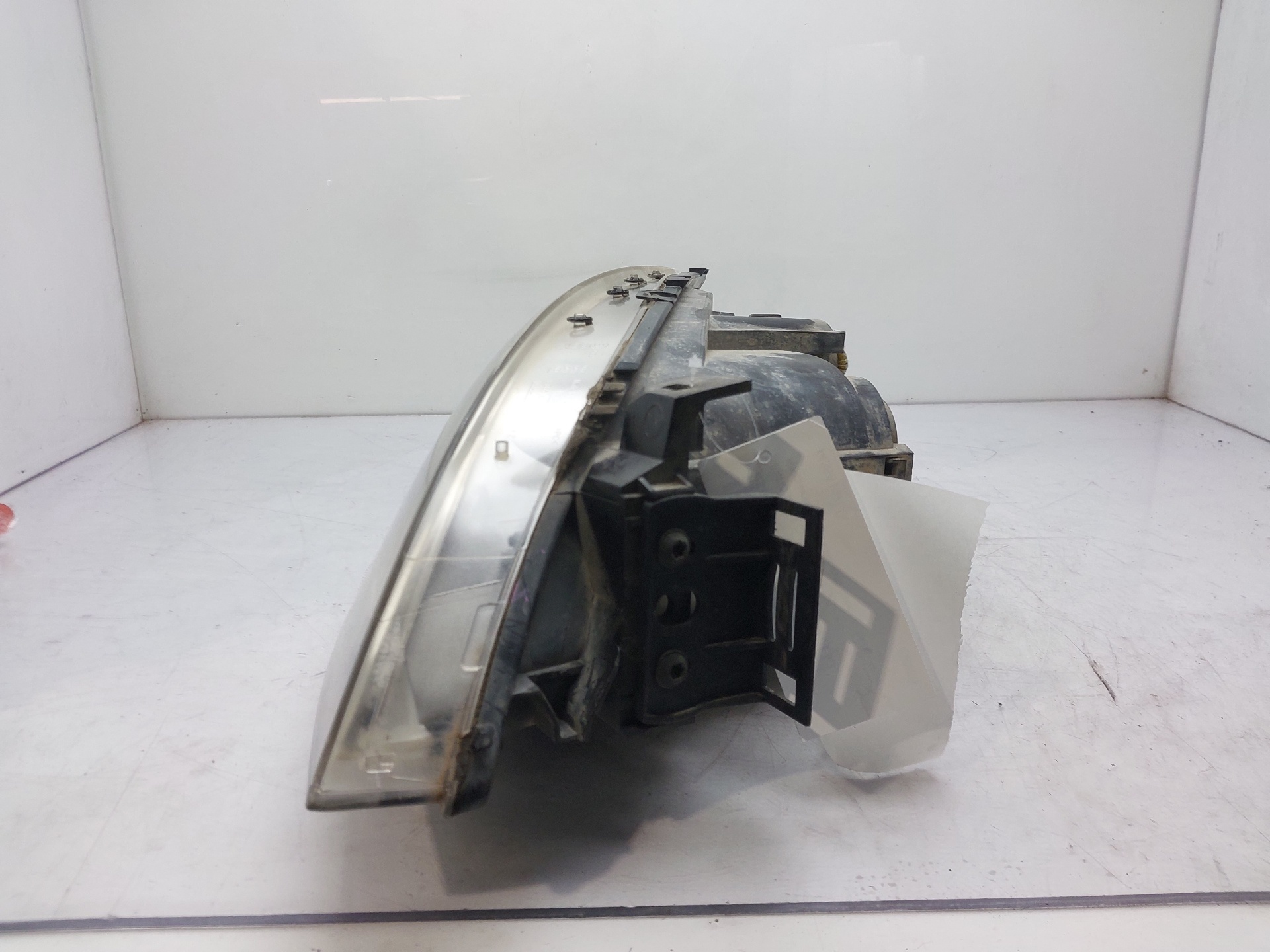 FORD Mondeo 3 generation (2000-2007) Front Right Headlight 1435619 22472241