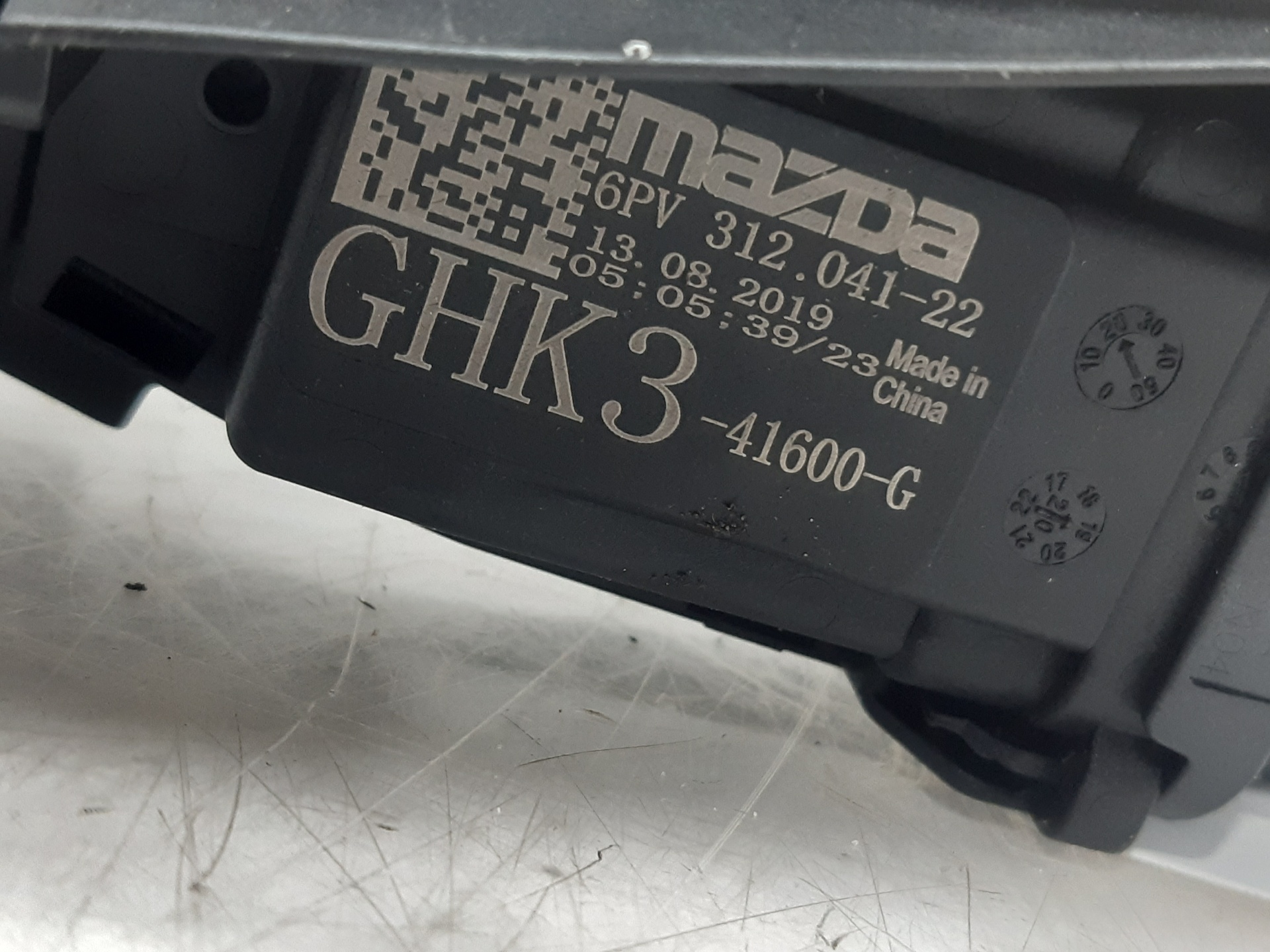 MAZDA CX-3 1 generation (2015-2024) Autres parties du corps GHK341600G 24949800