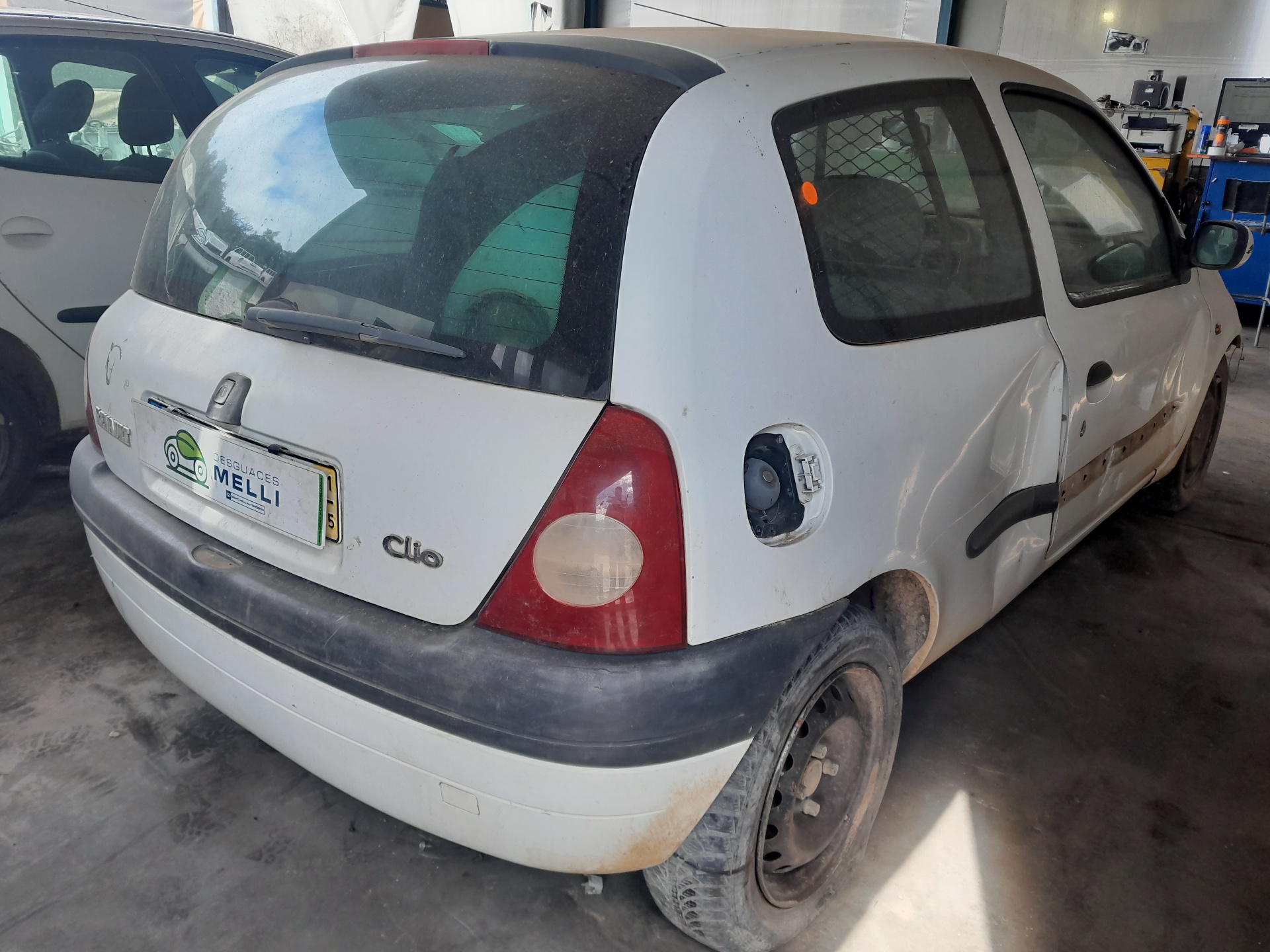 RENAULT LS 4 generation (2006-2020) Oikea takavalo 8200917487 24260271