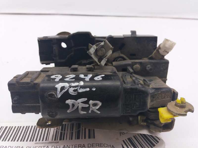 RENAULT Kangoo 1 generation (1998-2009) Front Right Door Lock 7701044464 20172368