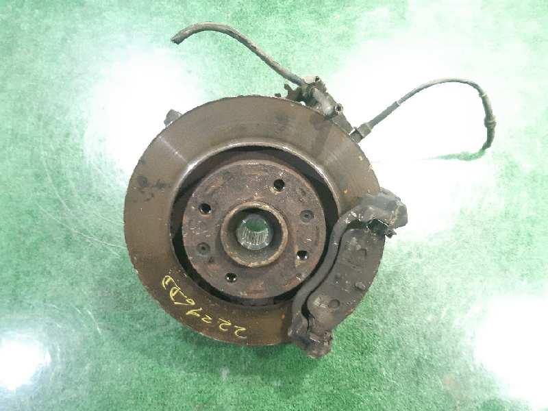 CITROËN Xsara 1 generation (1997-2004) Front Right Wheel Hub 364754 18623618