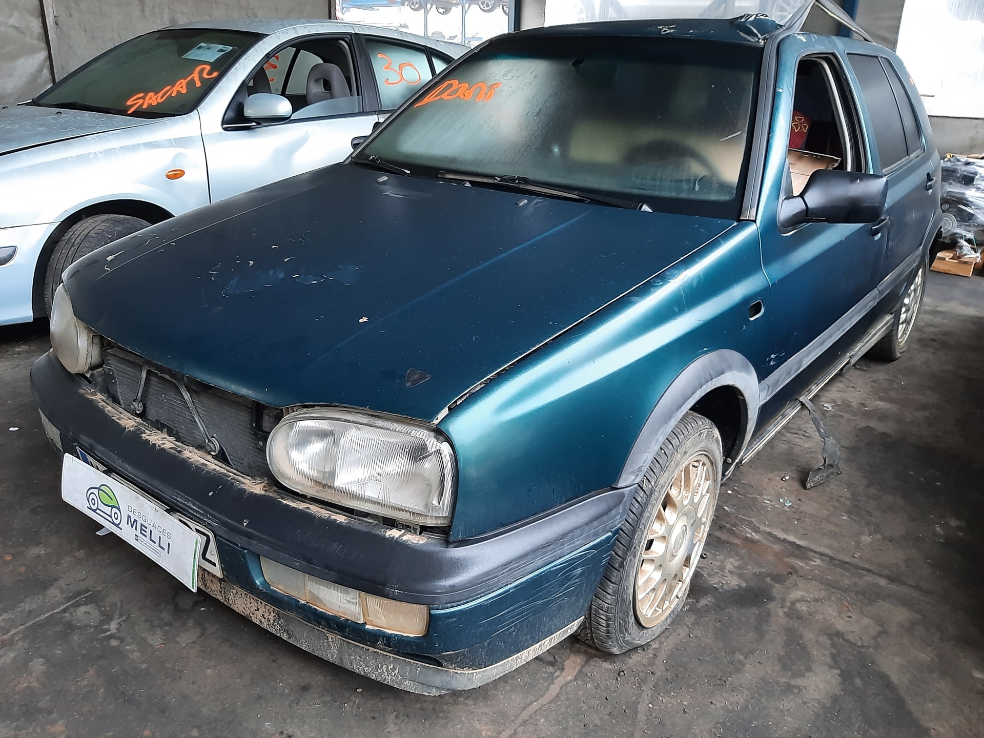 VOLKSWAGEN Golf 3 generation (1991-1998) Oglindă ușă stânga față NVE2311 22017471