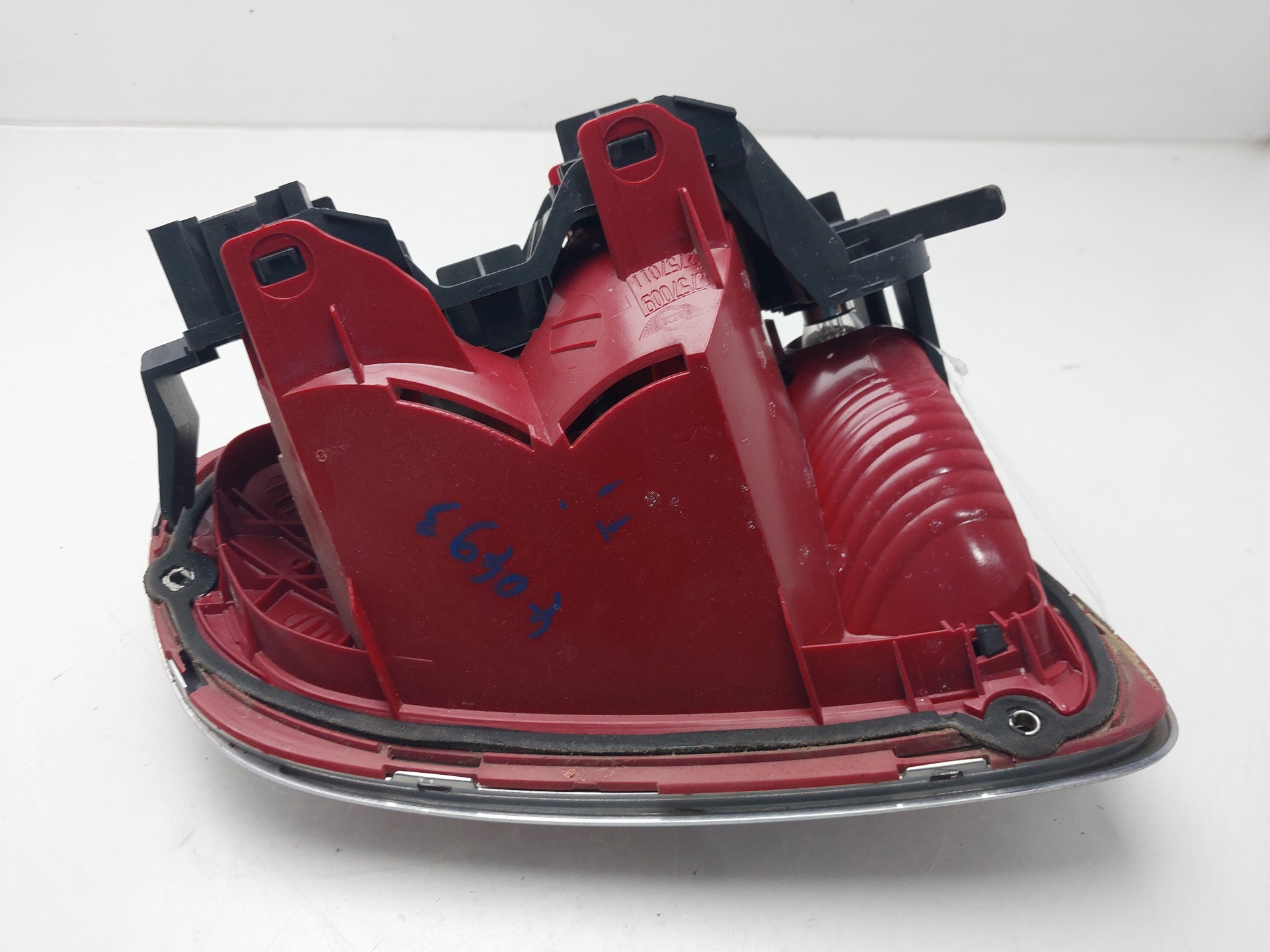 Rear lamp lh N12B16A 63212757009 de Mini Mini (r56) 0-0 con 130071 km - pieza usada