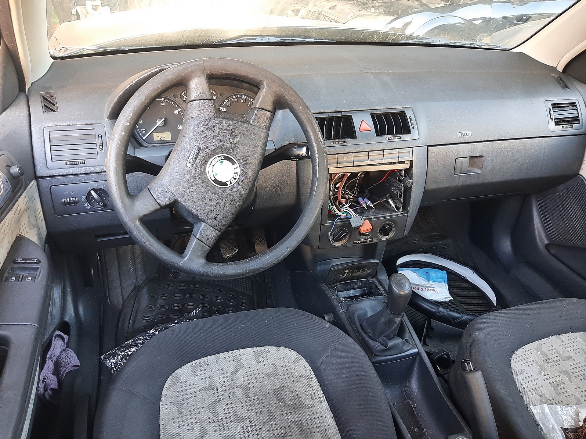 MAZDA 323 BJ (1998-2003) Højre bagerste indvendige åbningshåndtag 6Y6839248 25316559