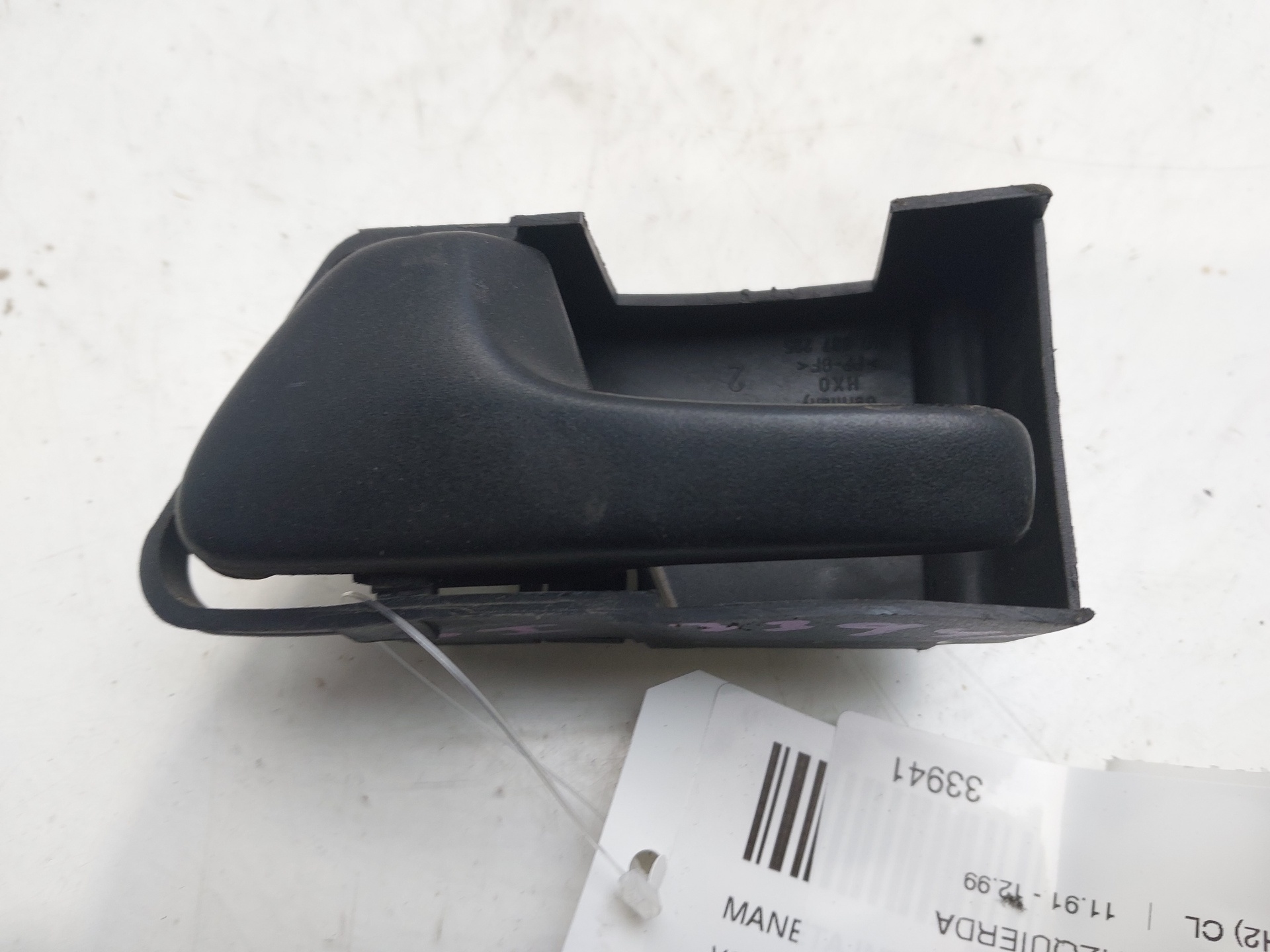 VOLKSWAGEN Vento 1 generation (1992-1998) Left Rear Internal Opening Handle 1H0837235 23638503