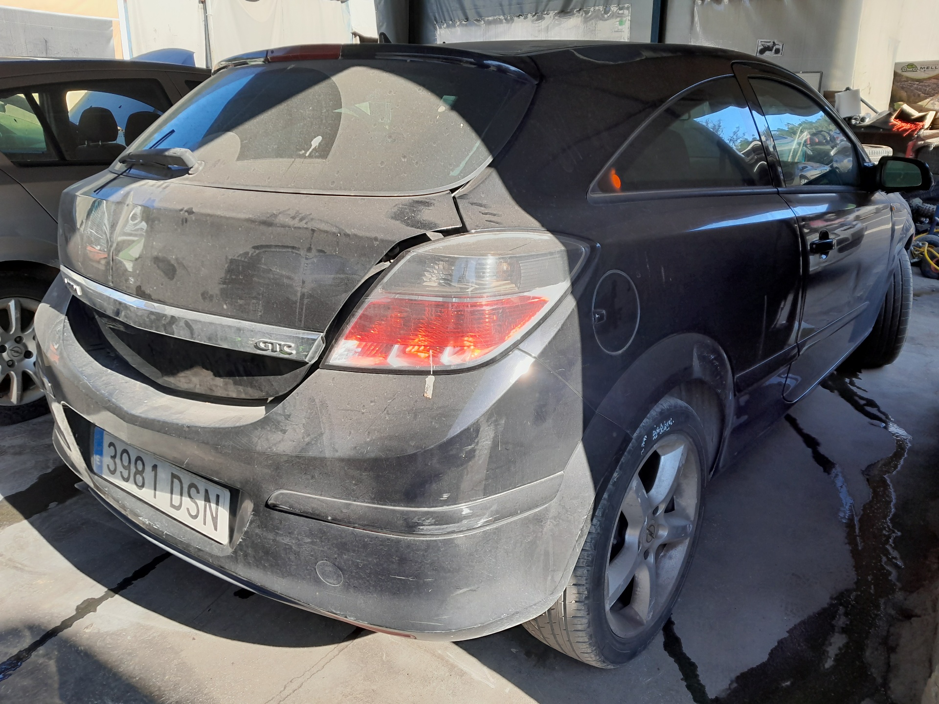 OPEL Astra H (2004-2014) Блок предохранителей 13206754 20647862