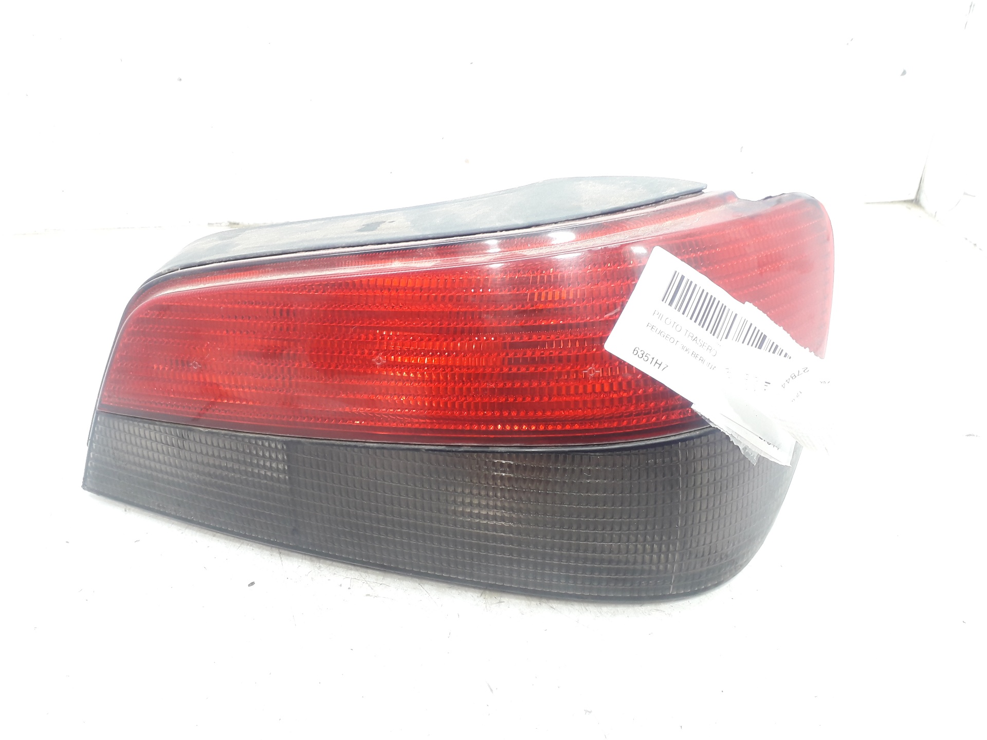 SUZUKI 306 1 generation (1993-2002) Rear Right Taillight Lamp 6351H7 22422213