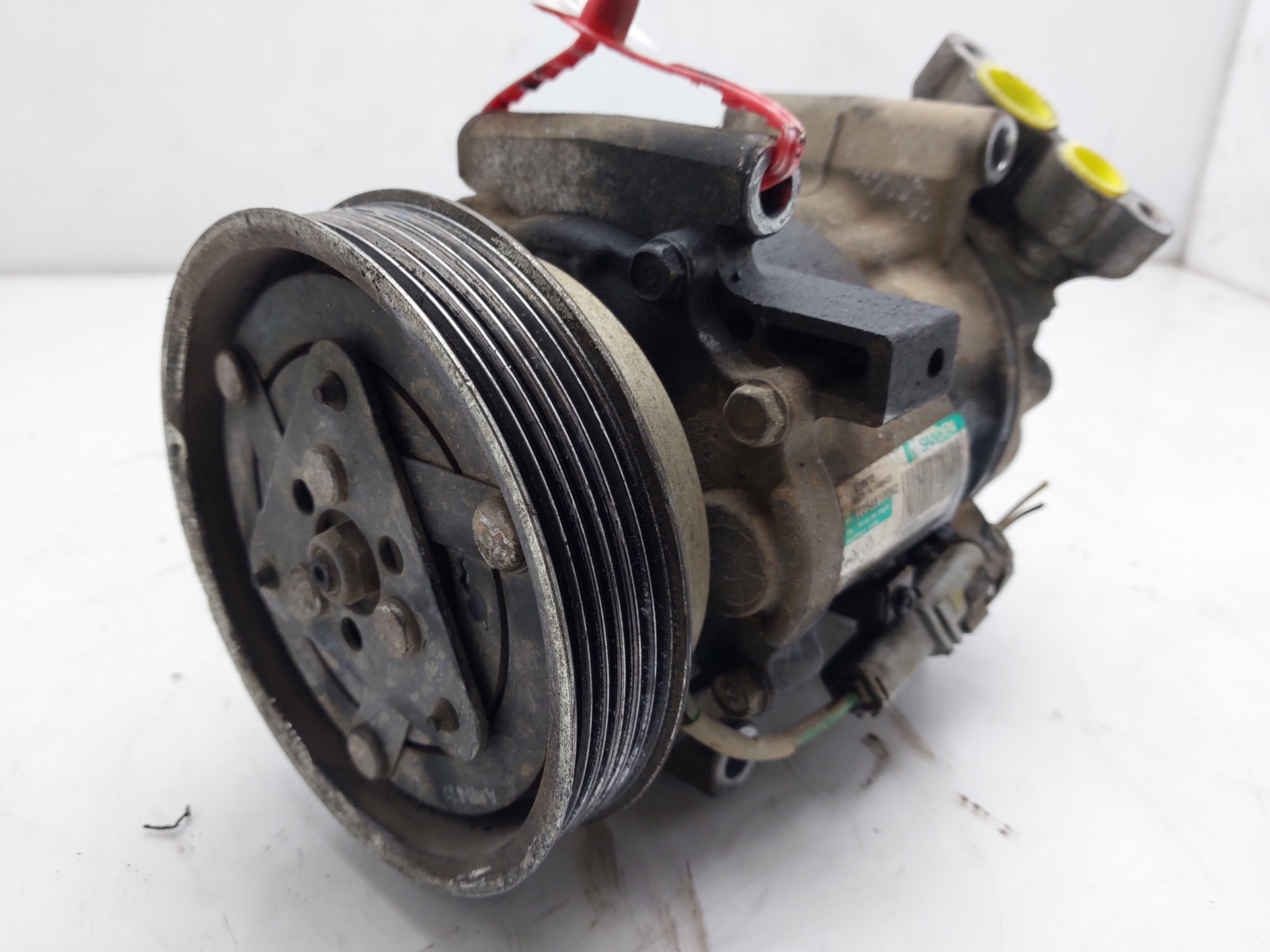 NISSAN NV200 1 generation (2009-2023) Air Condition Pump 8200953359A 24154367