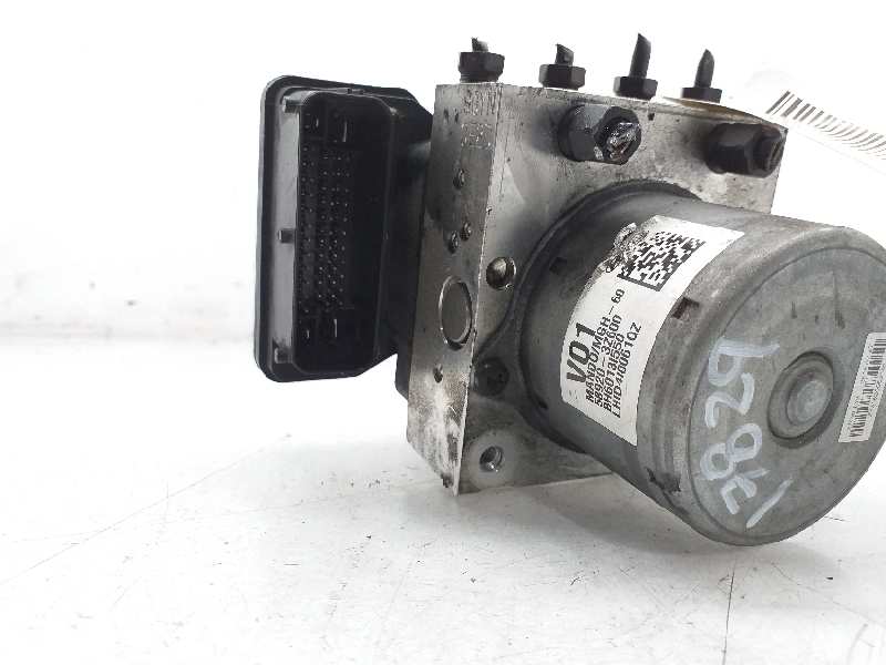 HYUNDAI i40 VF (1 generation) (2011-2020) ABS Pump 589203Z600 18390105