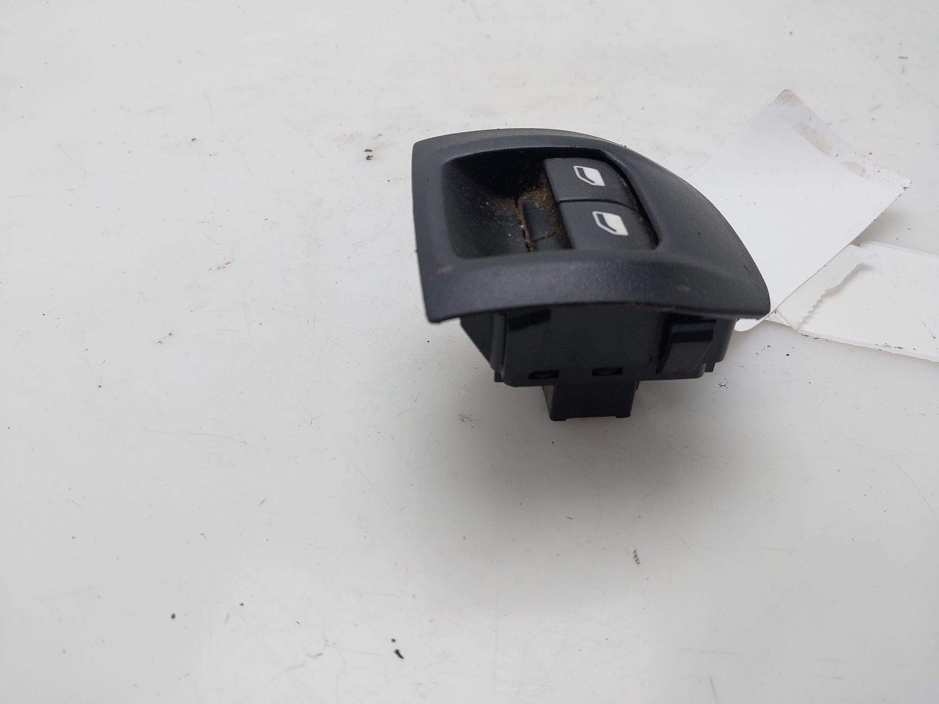 Rear window control panel rh YHY 9674559377 de Citroen C-elysee (dd_) 2014-0 102 CV con 91725 km - pieza usada