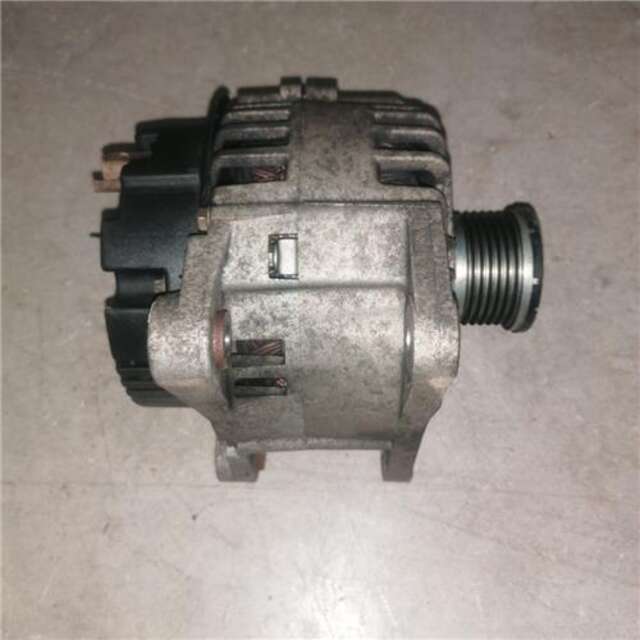 RENAULT Laguna 1 generation (1993-2001) Alternator 7700426849 26667876