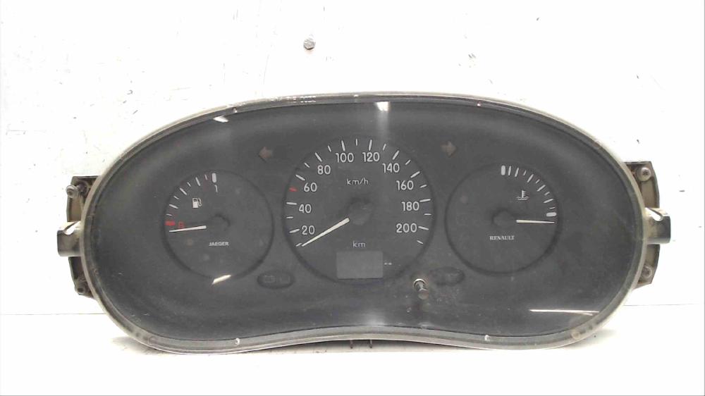 Cuadro de instrumentos F8Q630 8200133491 de Renault Kangoo express (fc0/1_) 2001-2005 - pieza usada