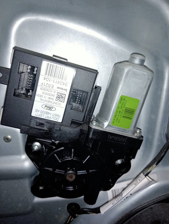 Elevalunas delantero izquierdo 942411104 de Ford Kuga 2008-0